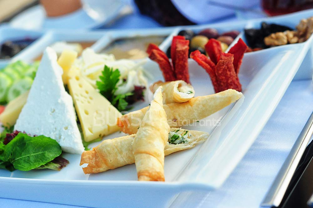 Serpme Kahvaltının En Lezzetlisi Kayseriya'da &gt;&gt; Bursa Restaurants