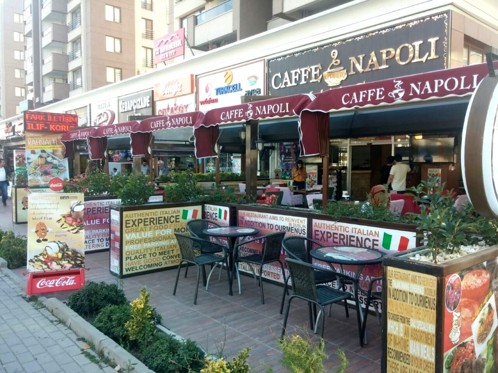 Caffe Napoli'den Gerçek Waffle Özlüce'de &gt;&gt; Bursa Restaurants